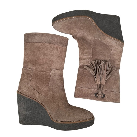 Aquatalia Size 8 Viola Weatherproof Suede Wedge Tassel Pull On Boots in Taupe - Picture 4 of 7